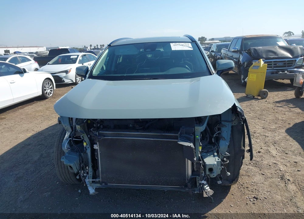 2022 TOYOTA RAV4 XLE VIN: 2T3W1RFV0NW194482