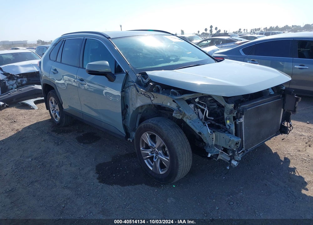 2022 TOYOTA RAV4 XLE VIN: 2T3W1RFV0NW194482