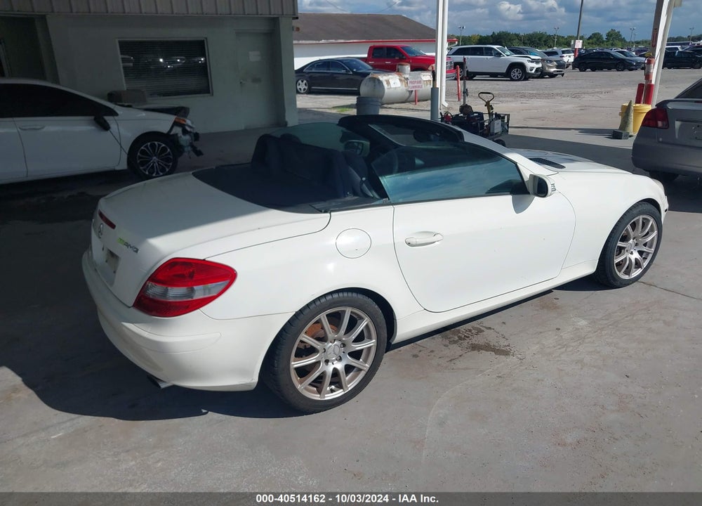 2005 MERCEDES-BENZ SLK 350 VIN: WDBWK56F35F075601