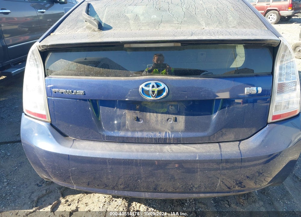 2011 TOYOTA PRIUS TWO VIN: JTDKN3DU3B0289628