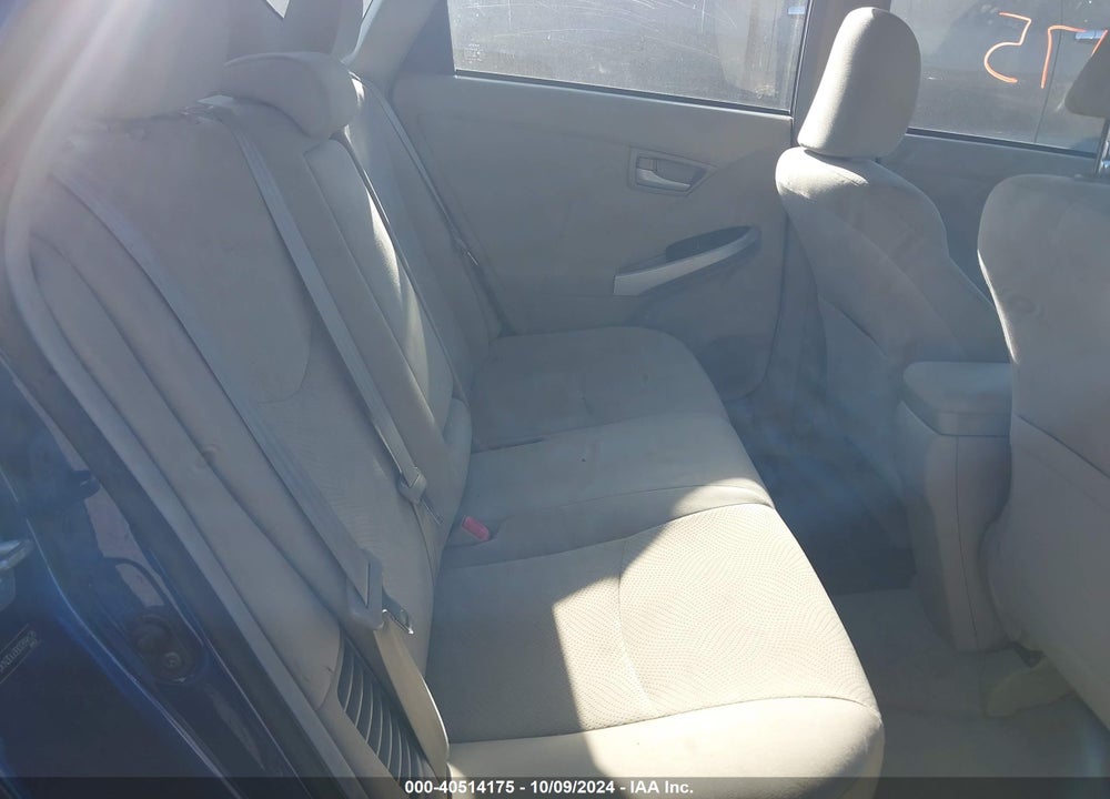 2011 TOYOTA PRIUS TWO VIN: JTDKN3DU3B0289628