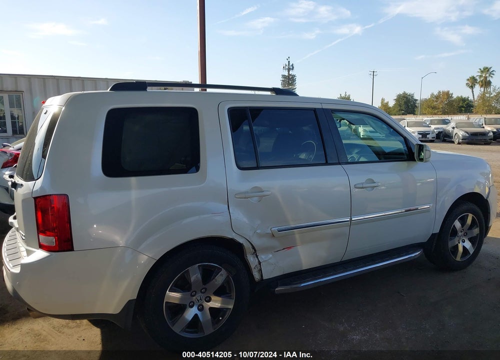 2013 HONDA PILOT TOURING VIN: 5FNYF4H97DB017980