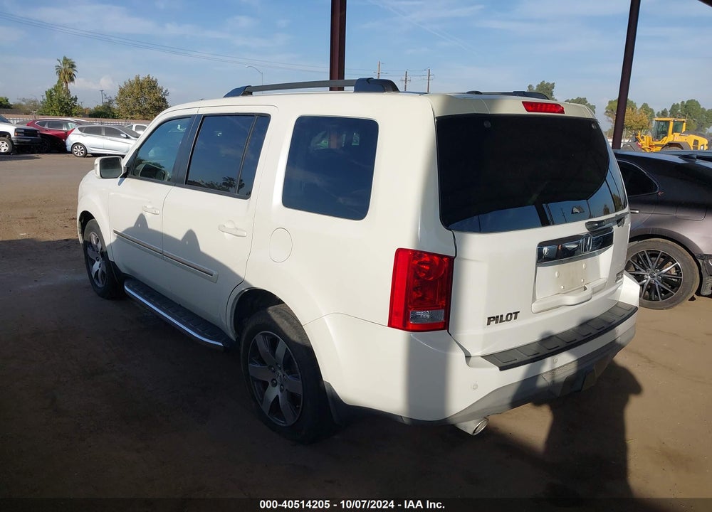 2013 HONDA PILOT TOURING VIN: 5FNYF4H97DB017980