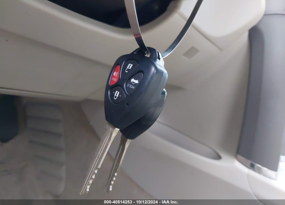 2011 TOYOTA CAMRY LE VIN: 4T1BF3EK2BU224834
