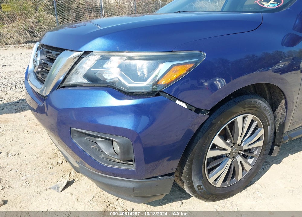 2017 NISSAN PATHFINDER SL VIN: 5N1DR2MNXHC634656