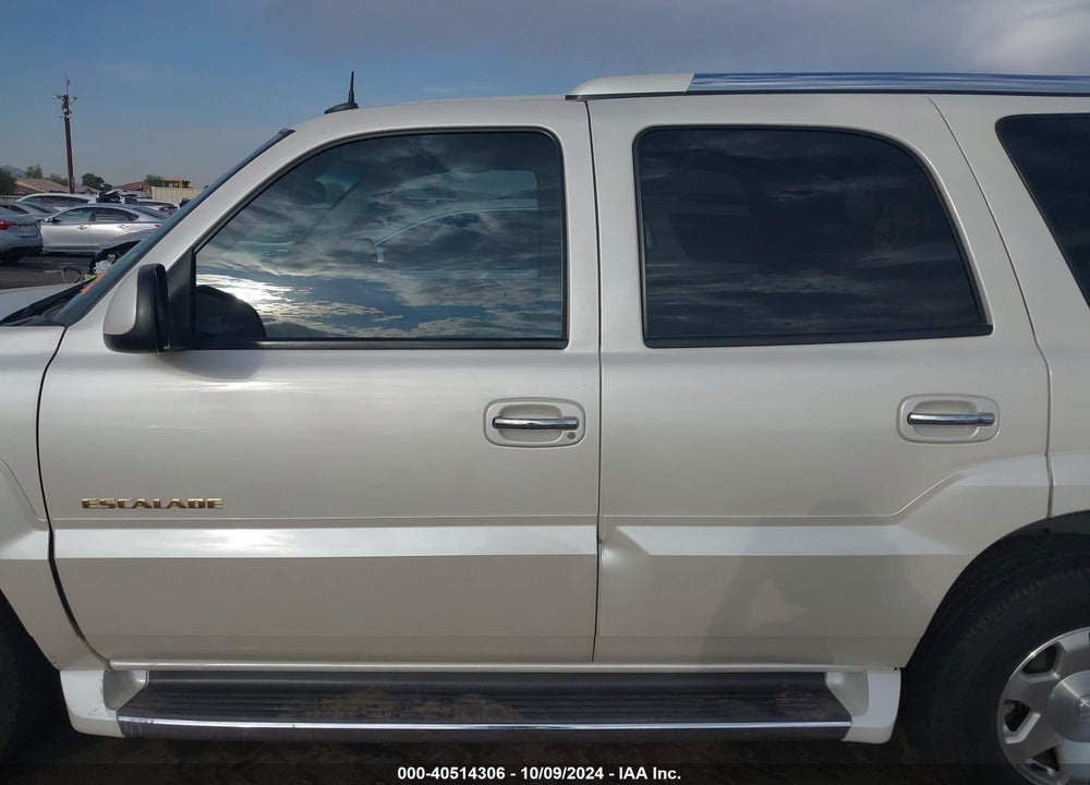 2003 CADILLAC ESCALADE STANDARD VIN: 1GYEK63N53R303523