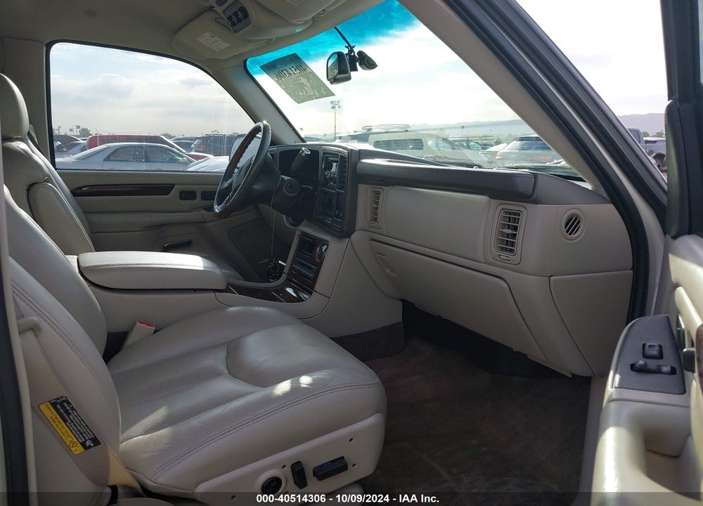 2003 CADILLAC ESCALADE STANDARD VIN: 1GYEK63N53R303523
