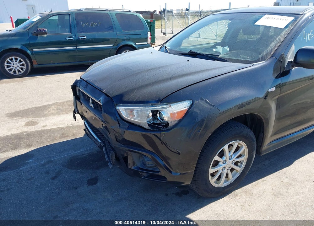 2011 MITSUBISHI OUTLANDER SPORT ES VIN: JA4AP3AU0BZ008689