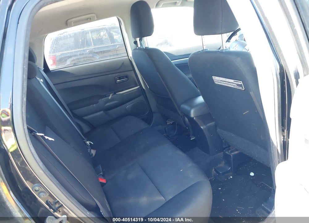 2011 MITSUBISHI OUTLANDER SPORT ES VIN: JA4AP3AU0BZ008689