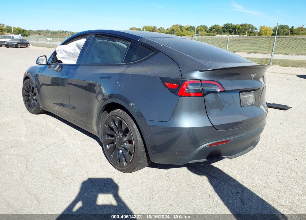 2020 TESLA MODEL Y LONG RANGE DUAL MOTOR ALL-WHEEL DRIVE/PERFORMANCE DUAL MOTOR ALL-WHEEL DRIVE VIN: 5YJYGDEF3LF046804