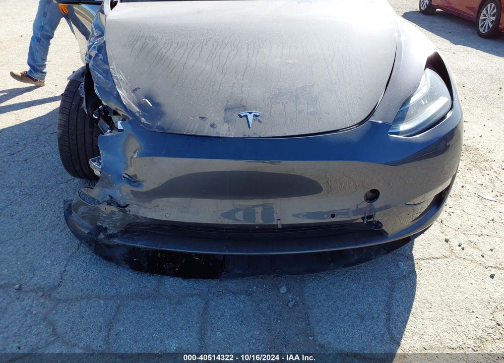 2020 TESLA MODEL Y LONG RANGE DUAL MOTOR ALL-WHEEL DRIVE/PERFORMANCE DUAL MOTOR ALL-WHEEL DRIVE VIN: 5YJYGDEF3LF046804