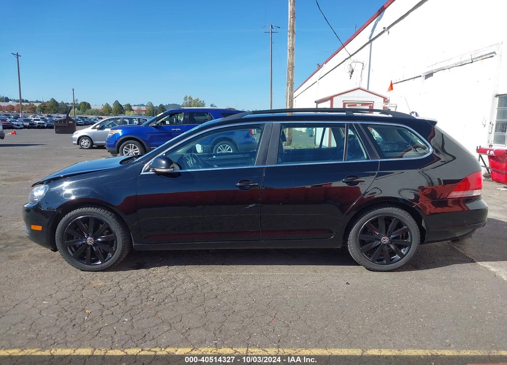 2012 VOLKSWAGEN JETTA SPORTWAGEN 2.0L TDI VIN: 3VWPL7AJ0CM696041