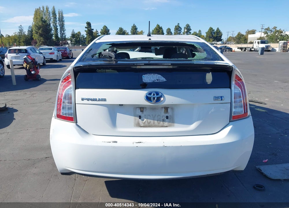 2015 TOYOTA PRIUS TWO VIN: JTDKN3DU2F1911314