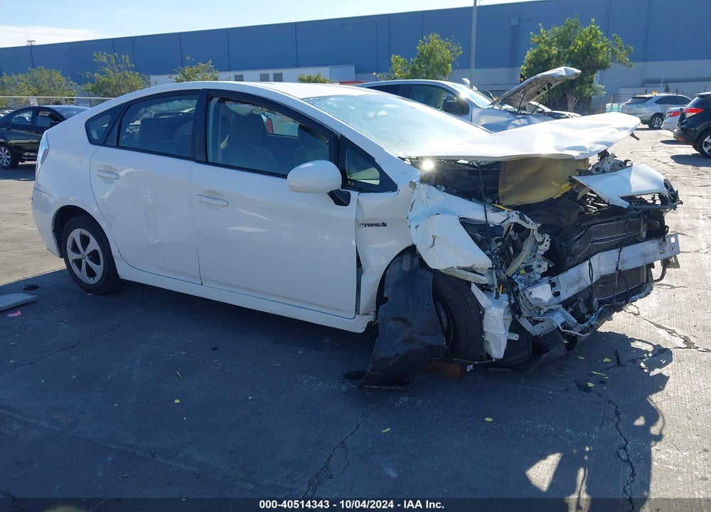 2015 TOYOTA PRIUS TWO VIN: JTDKN3DU2F1911314
