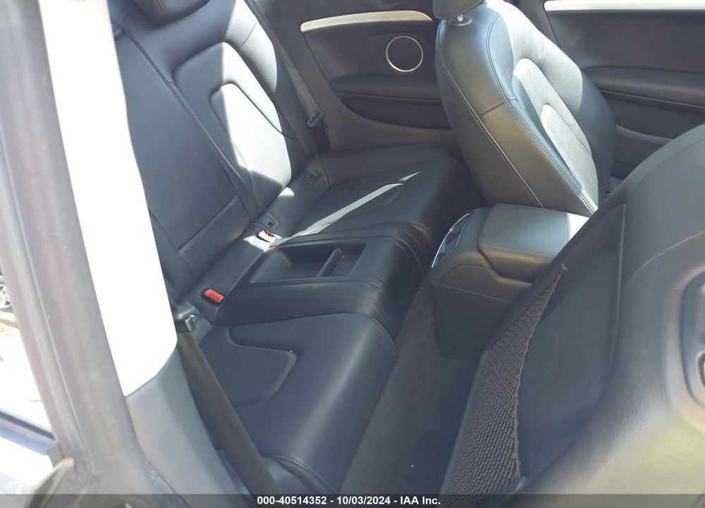 2012 AUDI A5 2.0T PREMIUM VIN: WAURFAFR1CA036048