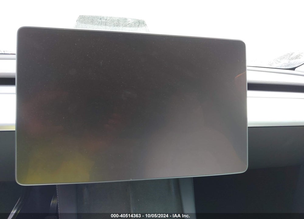 2022 TESLA MODEL Y VIN: 7SAYGAEE0NF427036