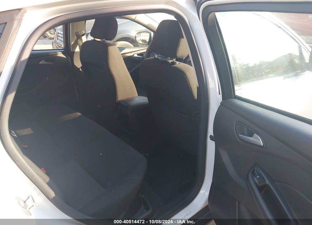 2017 FORD FOCUS SE VIN: 1FADP3F21HL285976