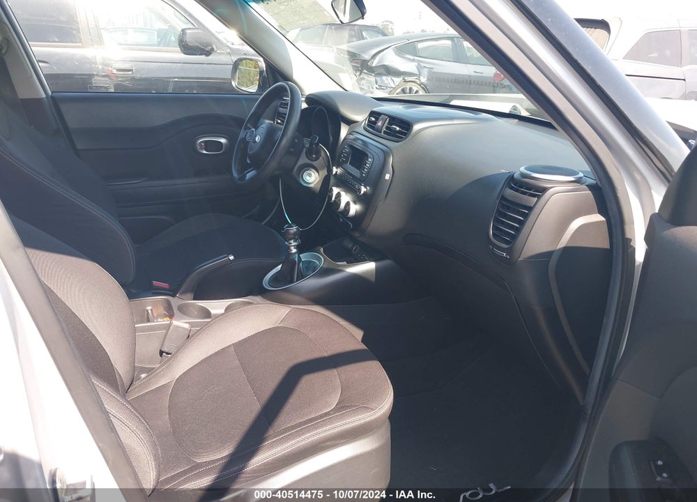 2015 KIA SOUL VIN: KNDJN2A25F7779140