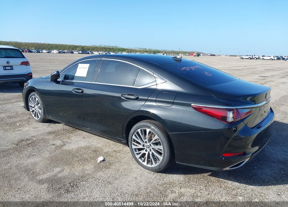 2021 LEXUS ES 350 VIN: 58ADZ1B13MU096986