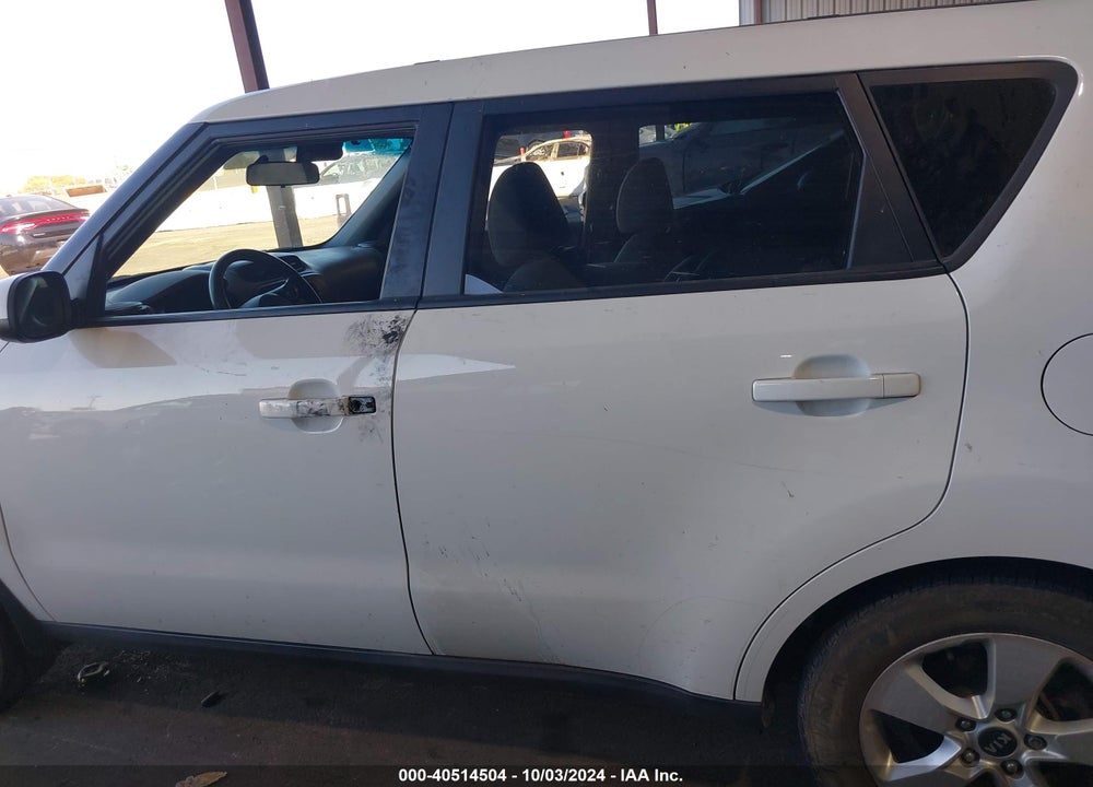 2017 KIA SOUL VIN: KNDJN2A27H7453682