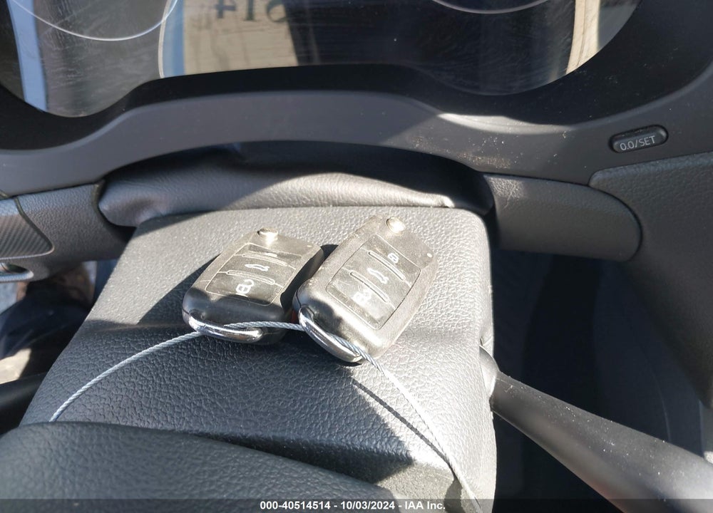 2014 VOLKSWAGEN JETTA 1.8T SE VIN: 3VWD17AJ0EM294046