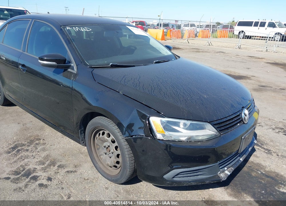2014 VOLKSWAGEN JETTA 1.8T SE VIN: 3VWD17AJ0EM294046