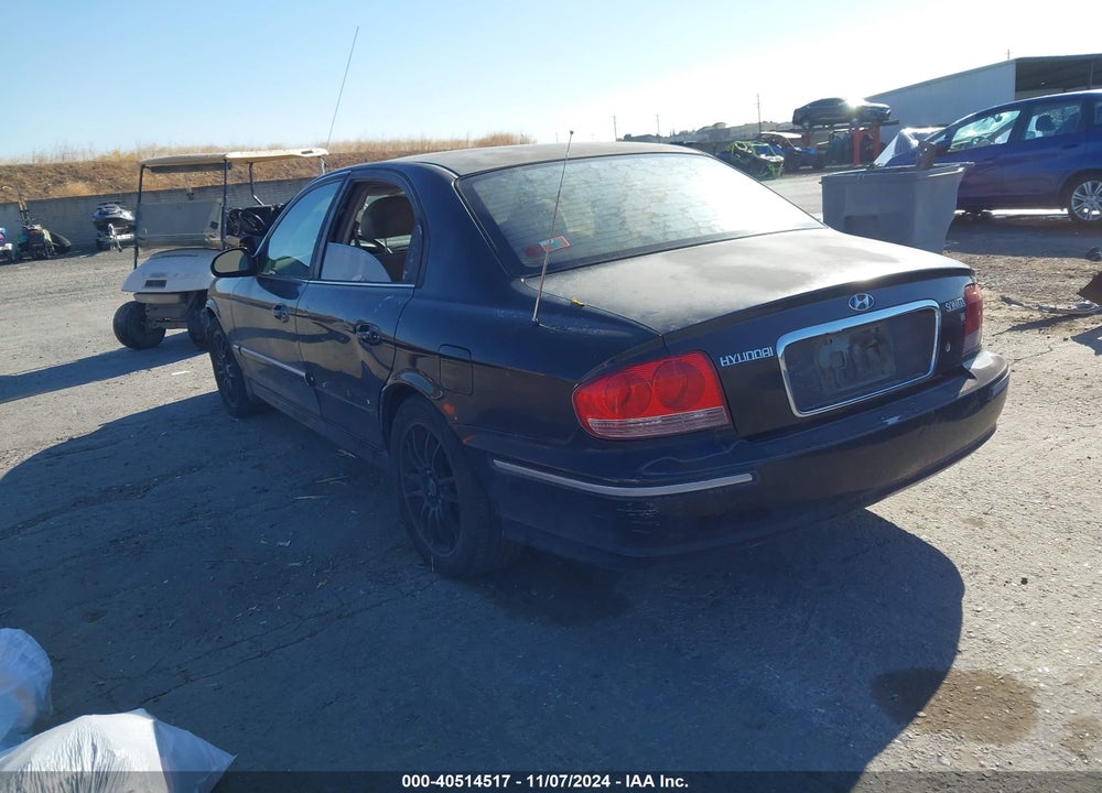 2005 HYUNDAI SONATA GLS/LX VIN: KMHWF35H65A145842