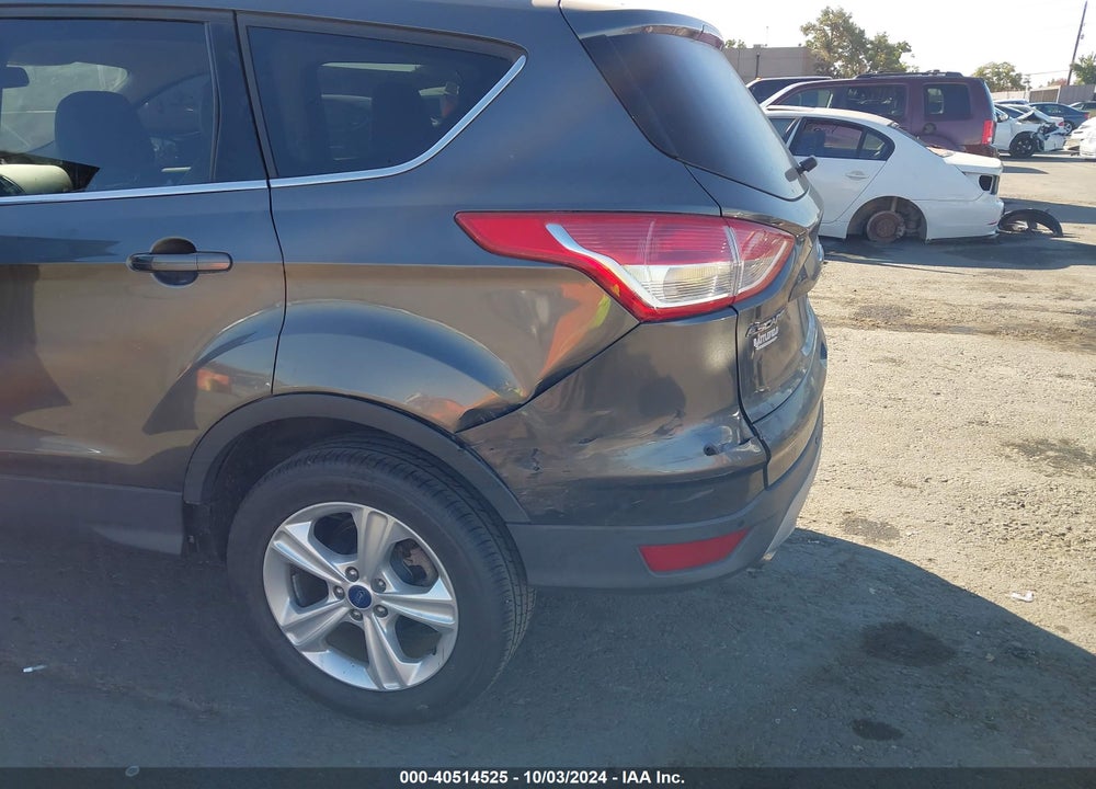2015 FORD ESCAPE SE VIN: 1FMCU0GX6FUA46157