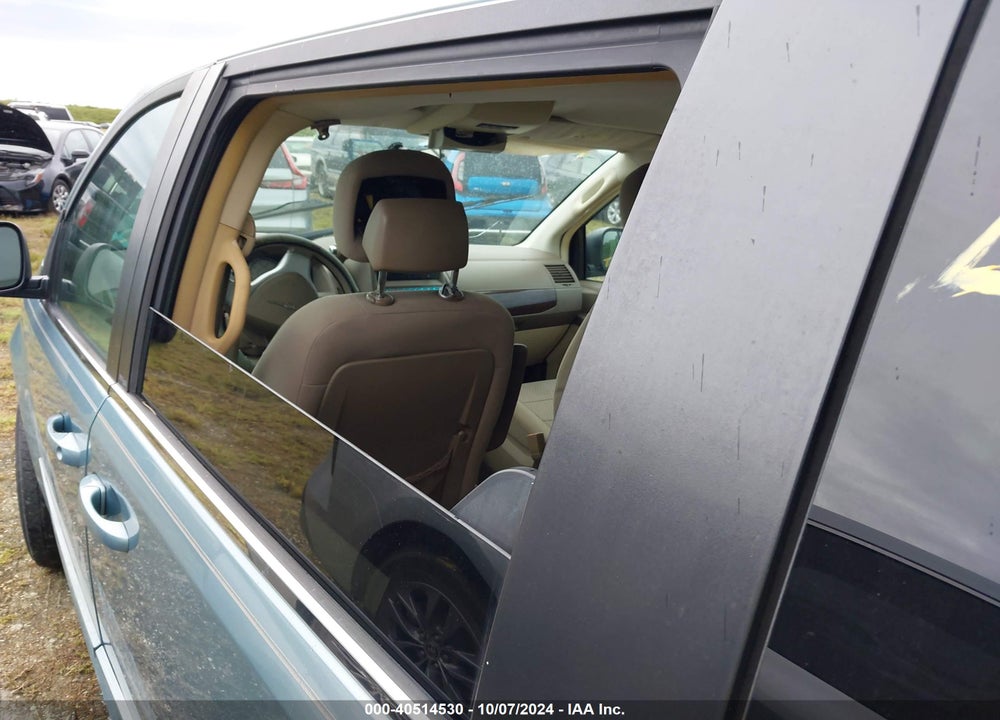 2010 CHRYSLER TOWN & COUNTRY LX VIN: 2A4RR4DE9AR239963