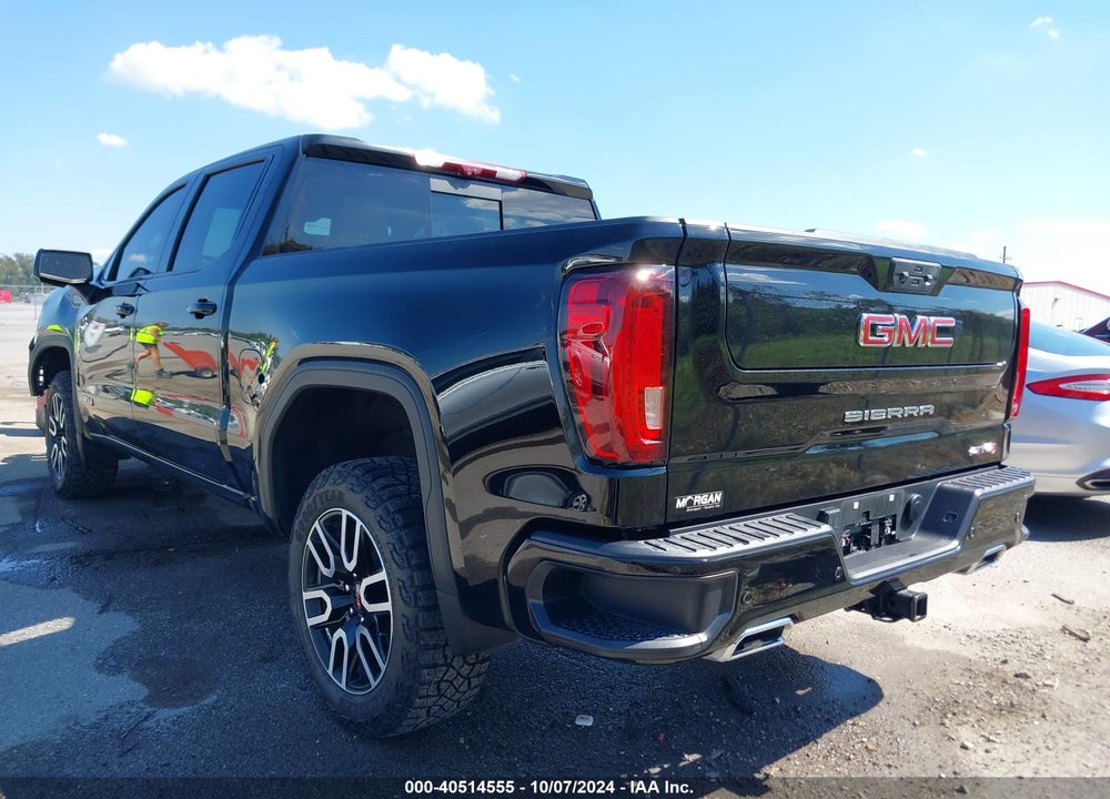 2024 GMC SIERRA 1500 4WD SHORT BOX AT4 VIN: 3GTUUEEL6RG104586