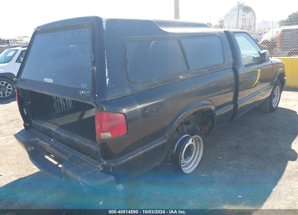 2000 CHEVROLET S-10 VIN: 1GCCS145XYK260134