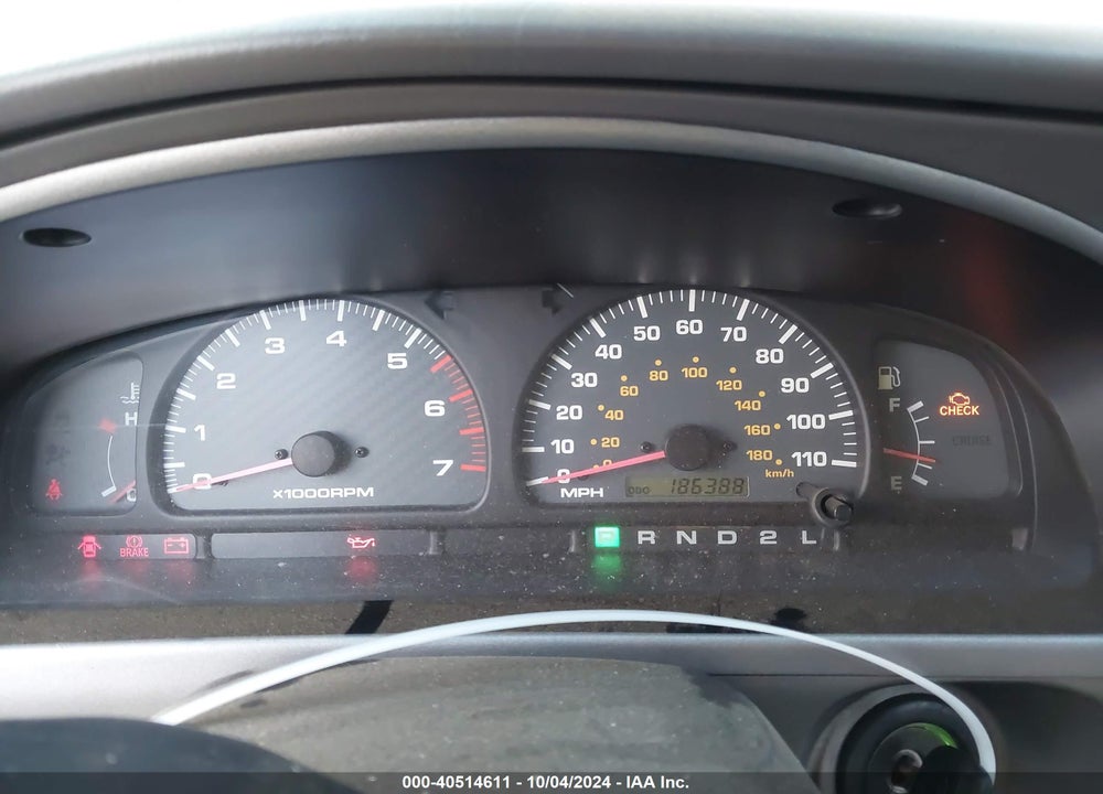 2001 TOYOTA 4RUNNER SR5 V6 VIN: JT3GN86R010205070