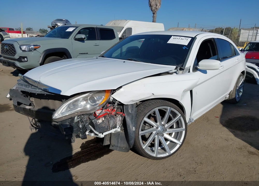 2013 CHRYSLER 200 TOURING VIN: 1C3CCBBBXDN672093