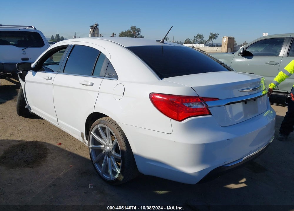 2013 CHRYSLER 200 TOURING VIN: 1C3CCBBBXDN672093