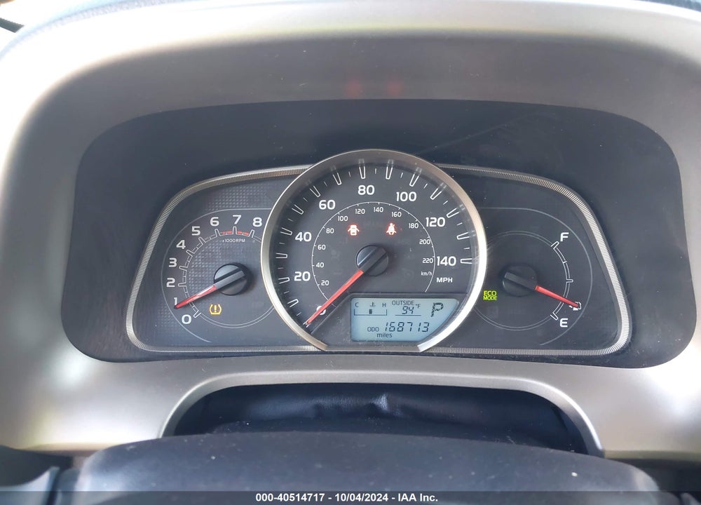 2015 TOYOTA RAV4 XLE VIN: 2T3WFREV8FW216085