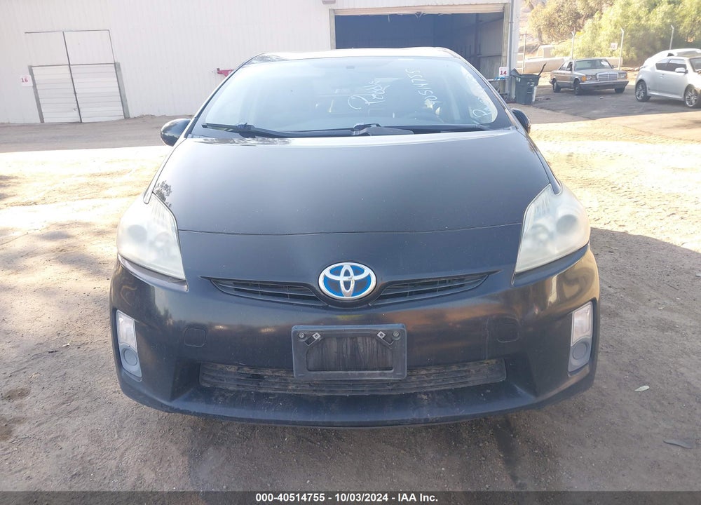 2011 TOYOTA PRIUS TWO VIN: JTDKN3DUXB5343171