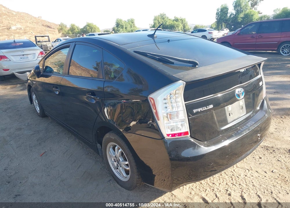 2011 TOYOTA PRIUS TWO VIN: JTDKN3DUXB5343171