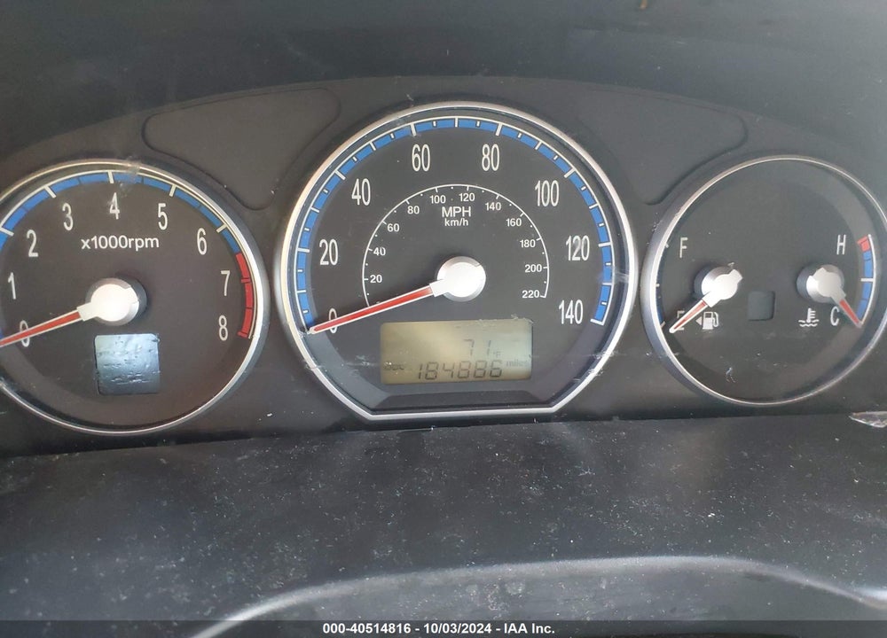 2008 HYUNDAI SANTA FE GLS VIN: 5NMSG13D68H150585