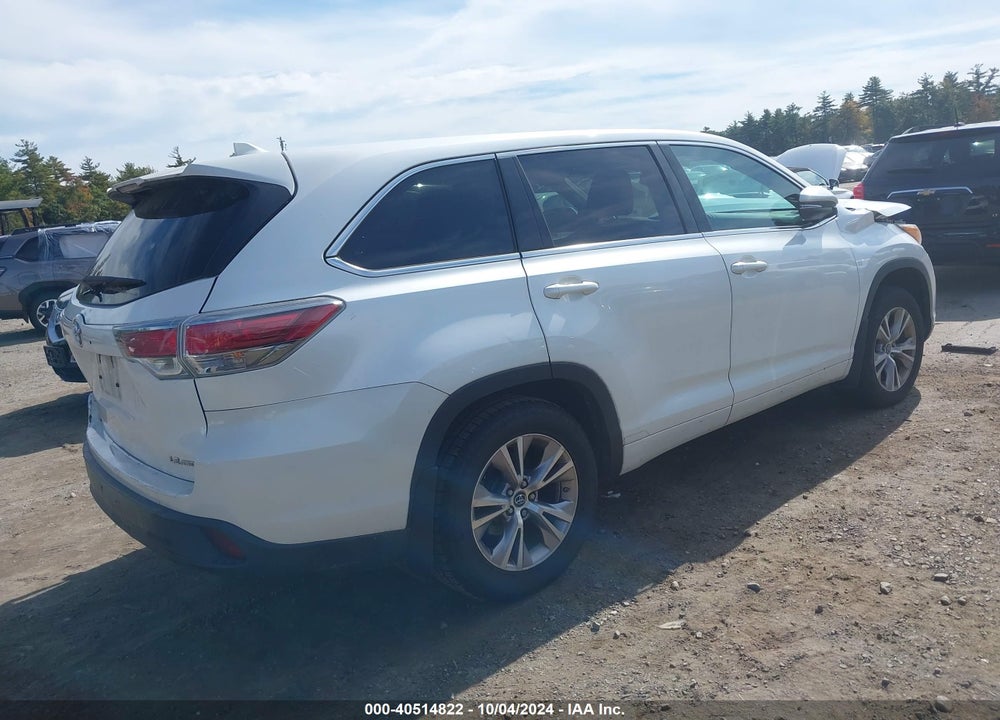 2016 TOYOTA HIGHLANDER LE PLUS V6 VIN: 5TDBKRFH2GS345588