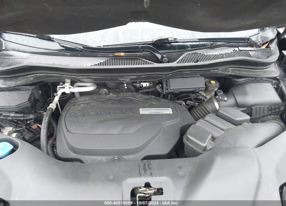 2017 HONDA PILOT TOURING VIN: 5FNYF6H9XHB019255