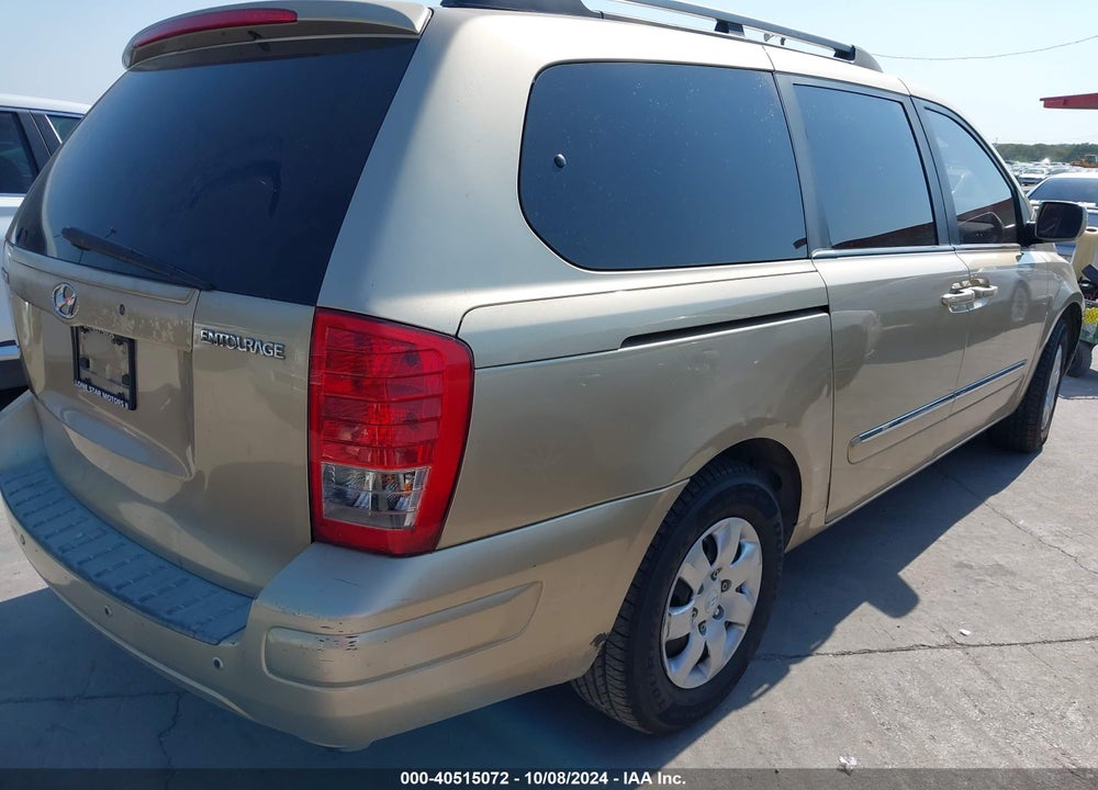 2008 HYUNDAI ENTOURAGE GLS/LIMITED VIN: KNDMC233X86054070