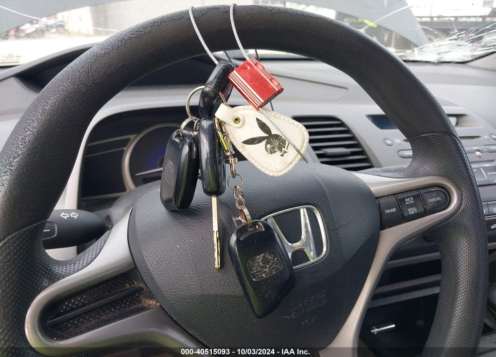2009 HONDA CIVIC LX VIN: 1HGFA16509L004093