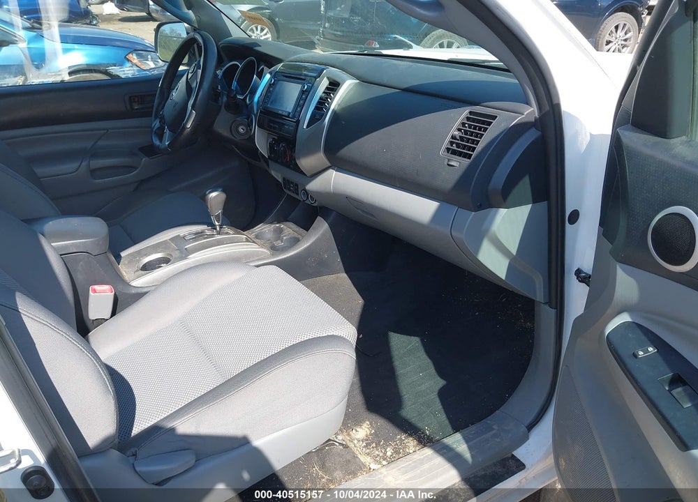 2015 TOYOTA TACOMA BASE V6 VIN: 3TMLU4EN4FM171336