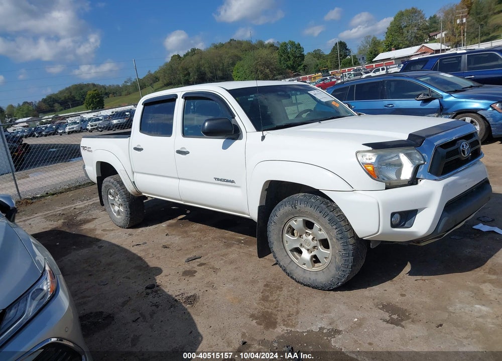 2015 TOYOTA TACOMA BASE V6 VIN: 3TMLU4EN4FM171336