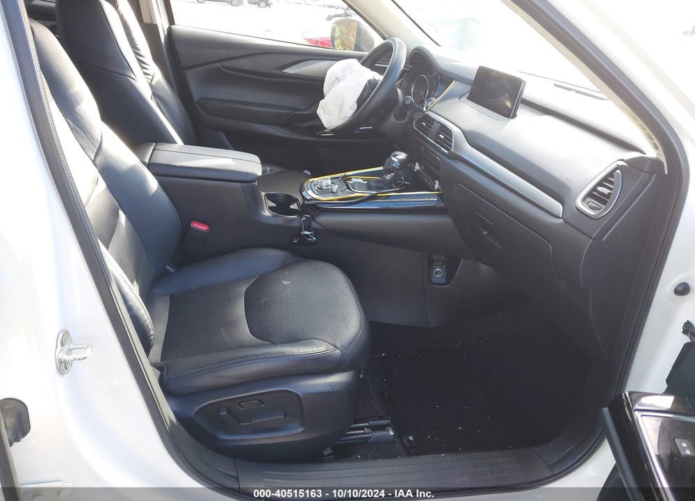 2022 MAZDA CX-9 TOURING VIN: JM3TCBCYXN0608205
