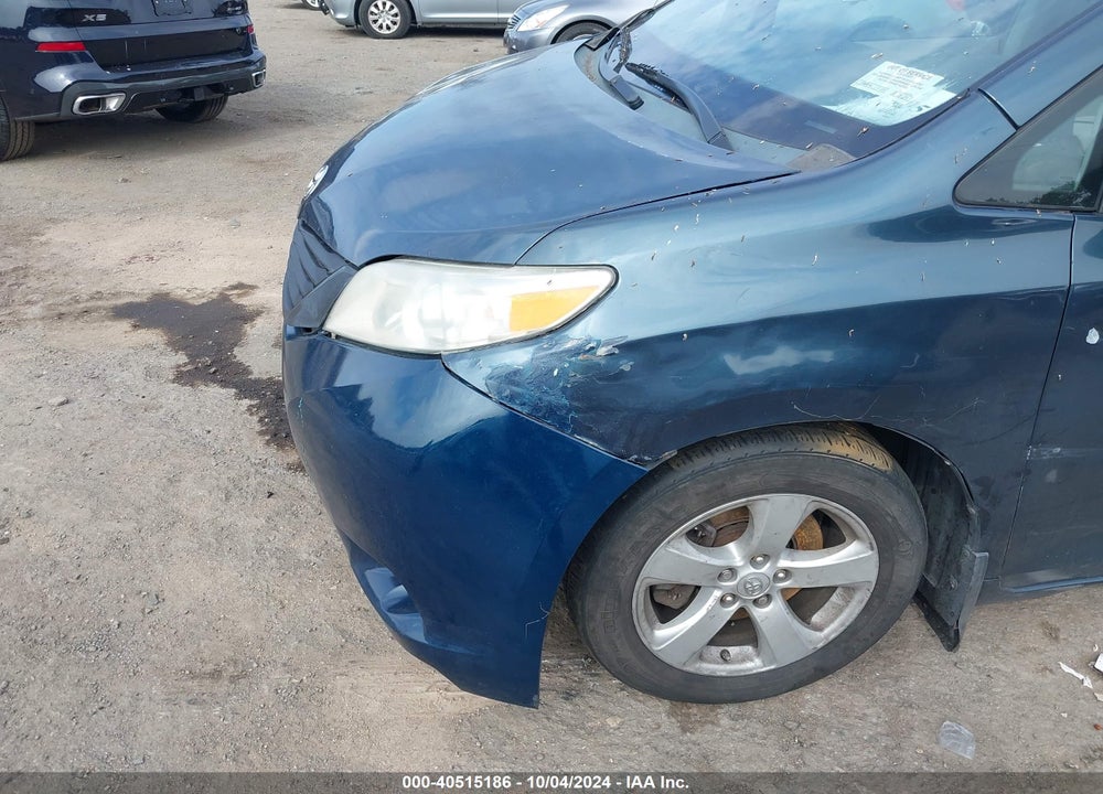 2011 TOYOTA SIENNA BASE V6 VIN: 5TDZK3DC9BS075707