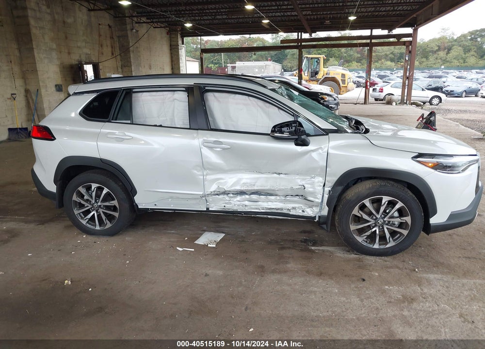 2024 TOYOTA COROLLA CROSS XLE VIN: 7MUDAABG9RV104386