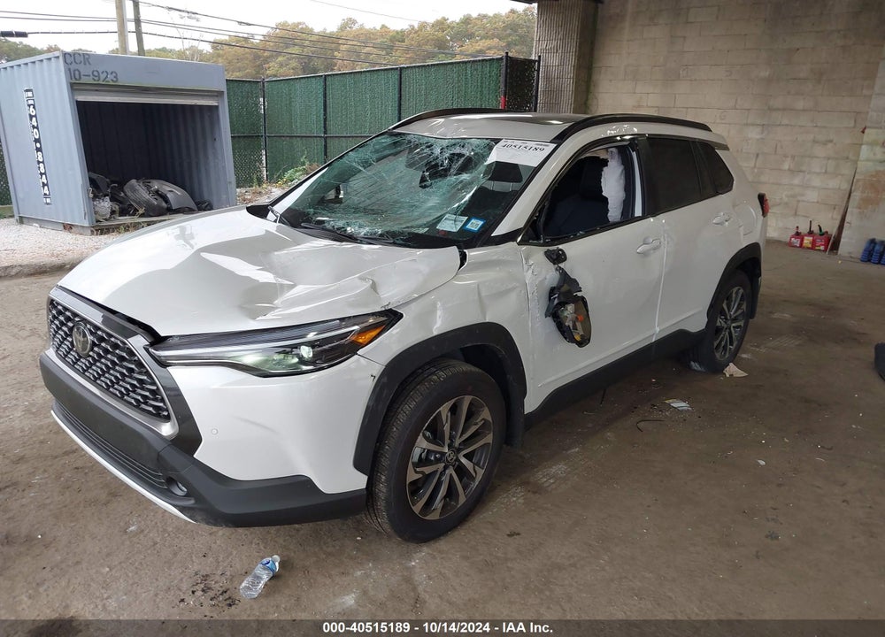 2024 TOYOTA COROLLA CROSS XLE VIN: 7MUDAABG9RV104386