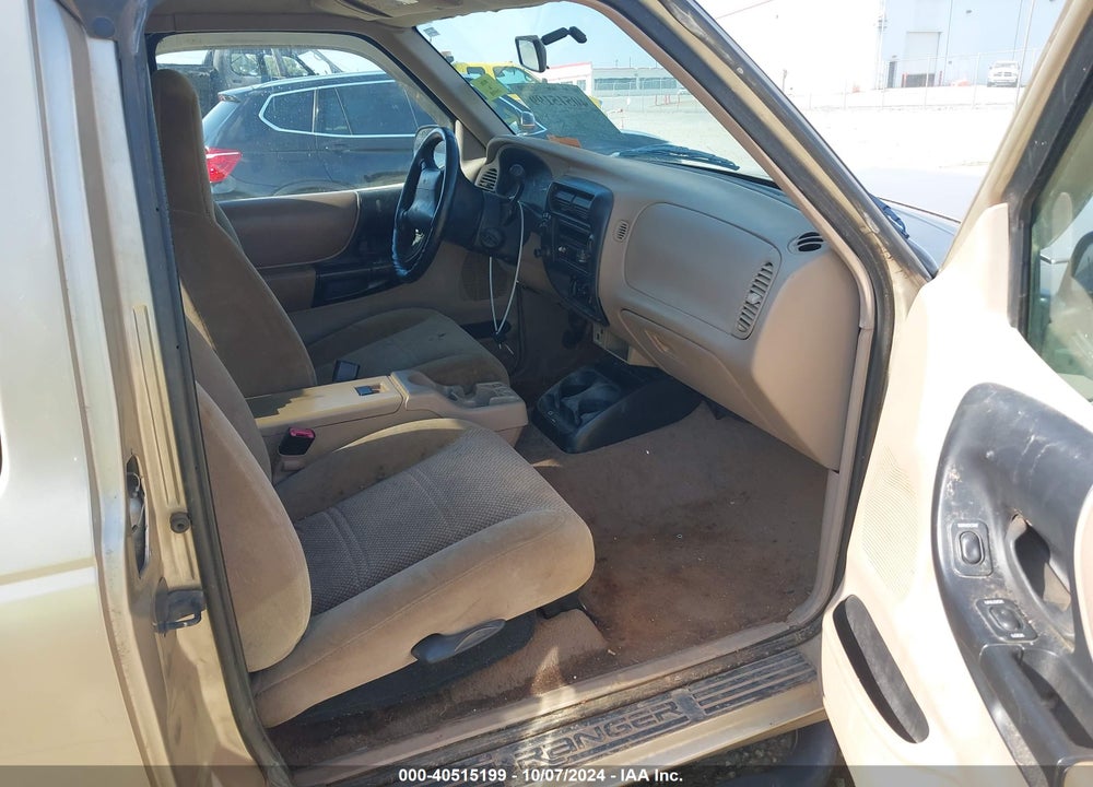 2000 FORD RANGER XLT VIN: 1FTZR15X0YTB32646