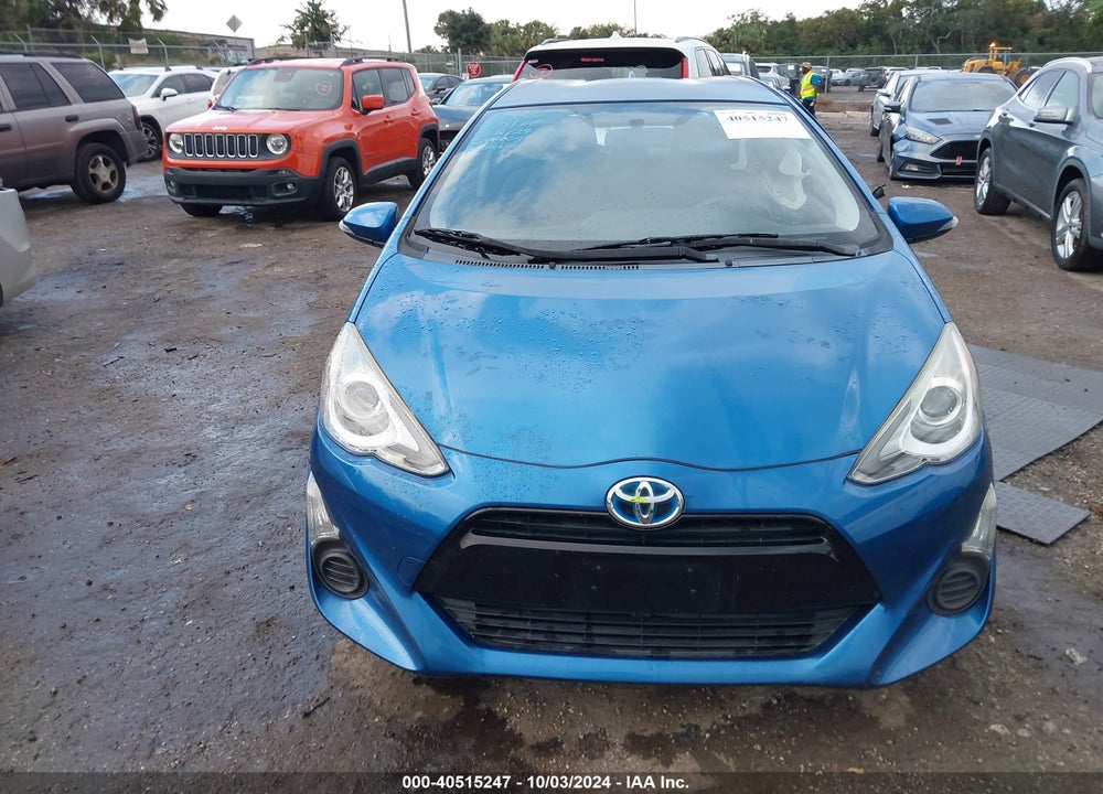 2015 TOYOTA PRIUS C TWO VIN: JTDKDTB34F1585531